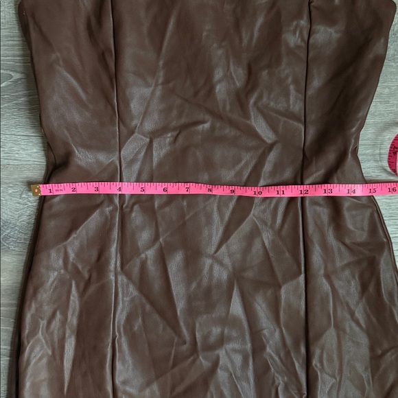 NEW MESHKI PAmela Strapless Faux Leather Dress Large - Picture 7 of 10